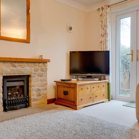 Barley Cottage Whittington  Экстерьер фото