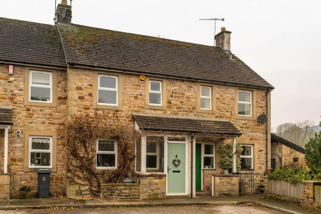 Barley Cottage Whittington  Экстерьер фото