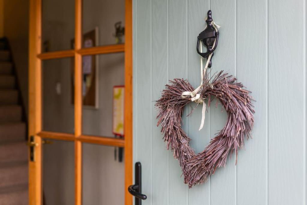 Barley Cottage Whittington  Экстерьер фото
