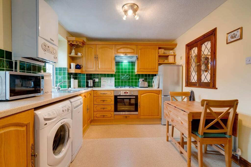 Barley Cottage Whittington  Экстерьер фото