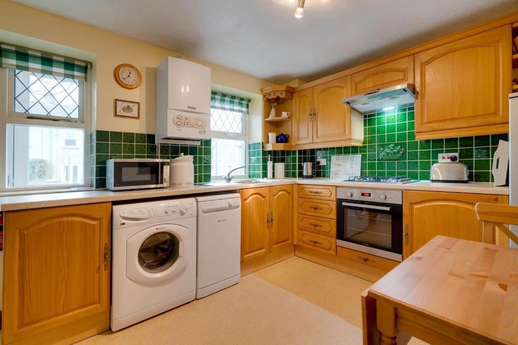 Barley Cottage Whittington  Экстерьер фото