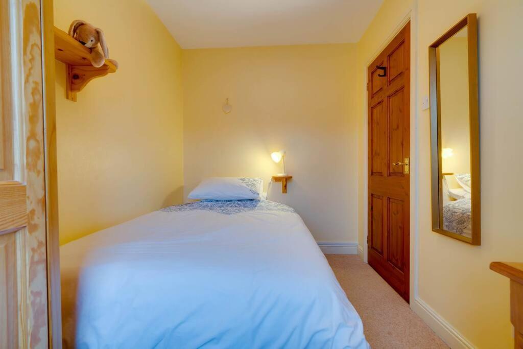 Barley Cottage Whittington  Экстерьер фото